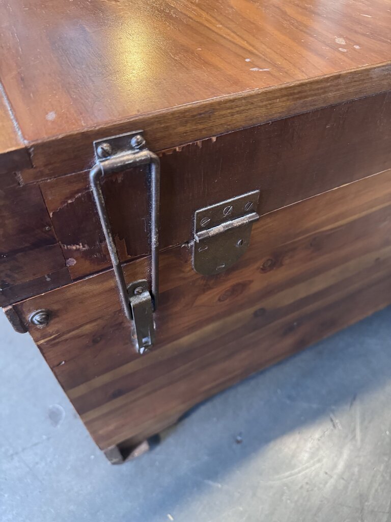 Vintage Cavalier Waterfall Art Deco Cedar Chest-48X20X21H