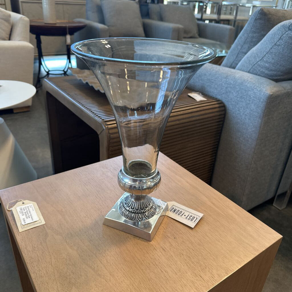 Fluted Vase W/ Pewter Base - 9X14