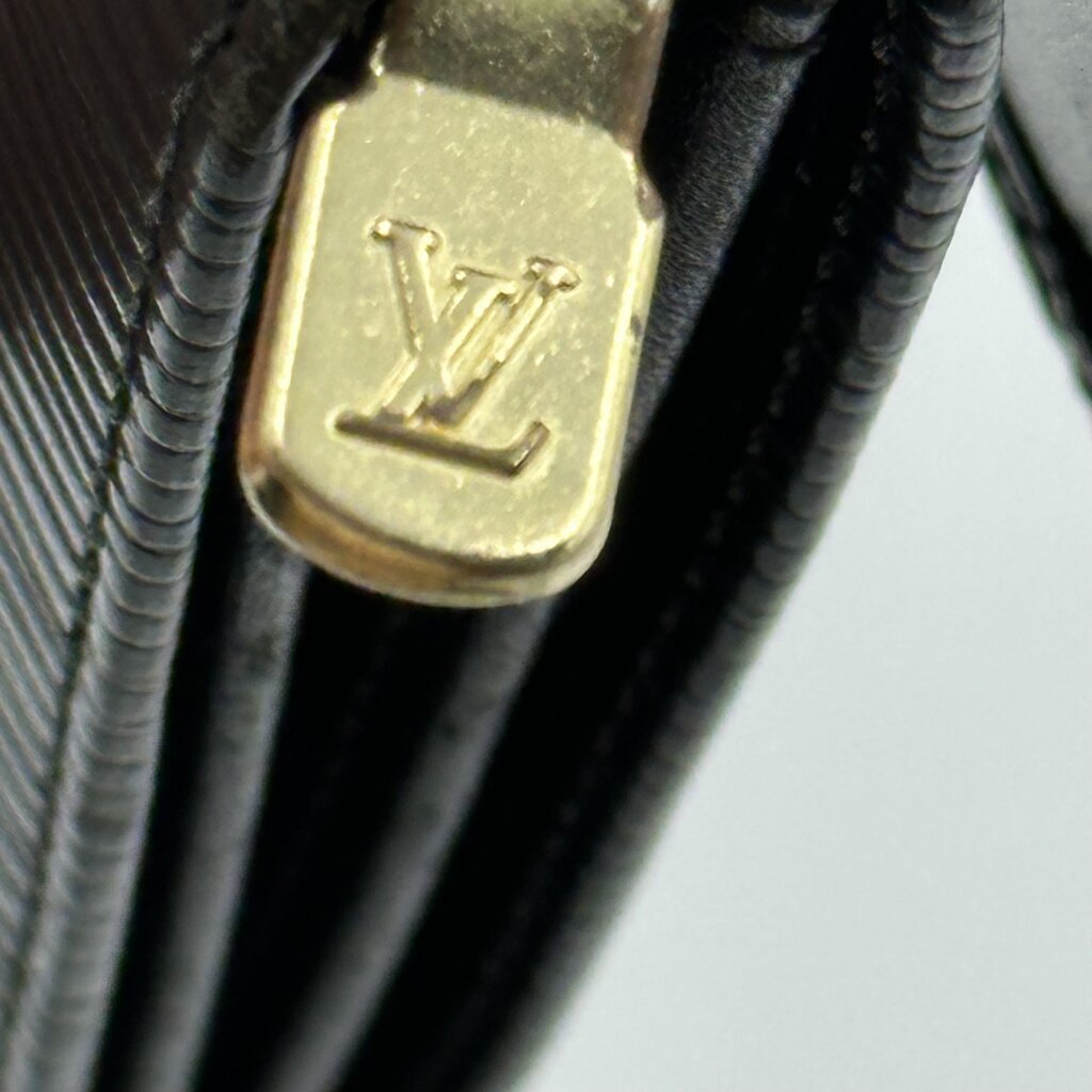 Louis Vuitton Black Epi Leather Sarah Long Flap Wallet