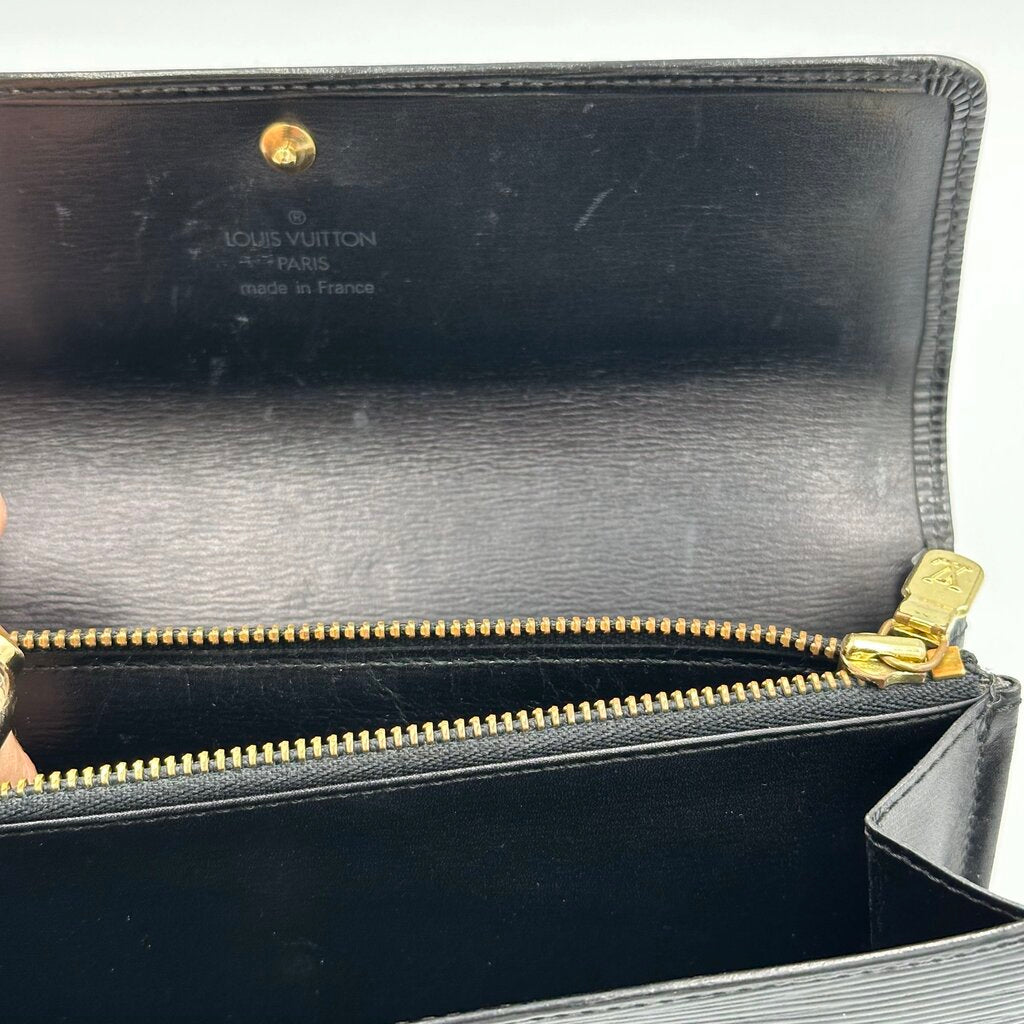 Louis Vuitton Black Epi Leather Sarah Long Flap Wallet