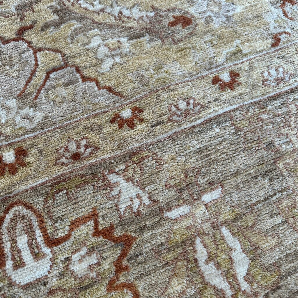 Ziegler & Company Cream/ Tan & White Hand Knotted Rug-8X11