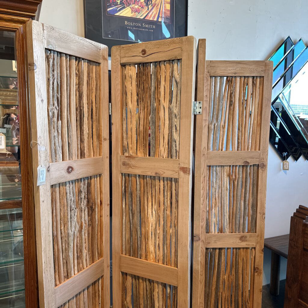 Saguaro Rib & Wood 3 Part Room Divider- 76X1.5X75