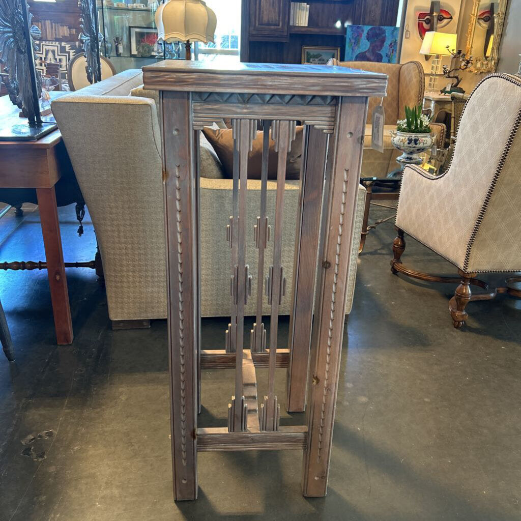 SW Greywash Wood Pedestal Table- 18X18X42H