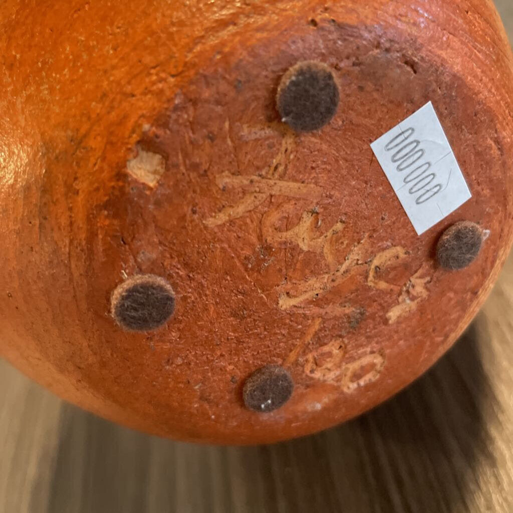 Faye B. Tso Signed Navajo Pottery - 4.5X10H