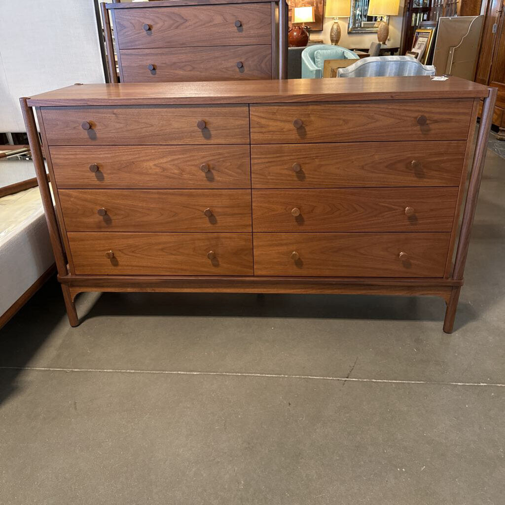 Stickley Bedroom Walnut Grove Dresser- 67X22X38H