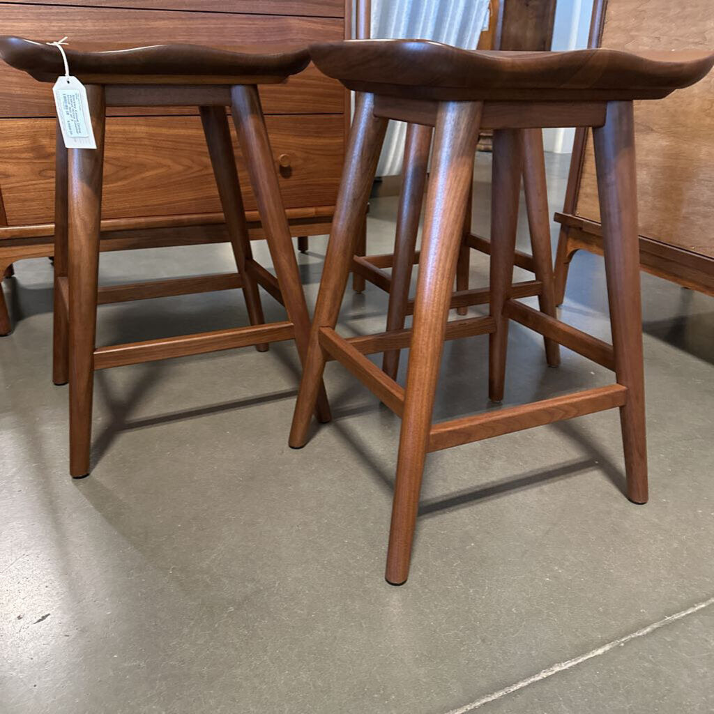 Stickley Casual Dining Walnut Grove Counter Stool- Set of 3