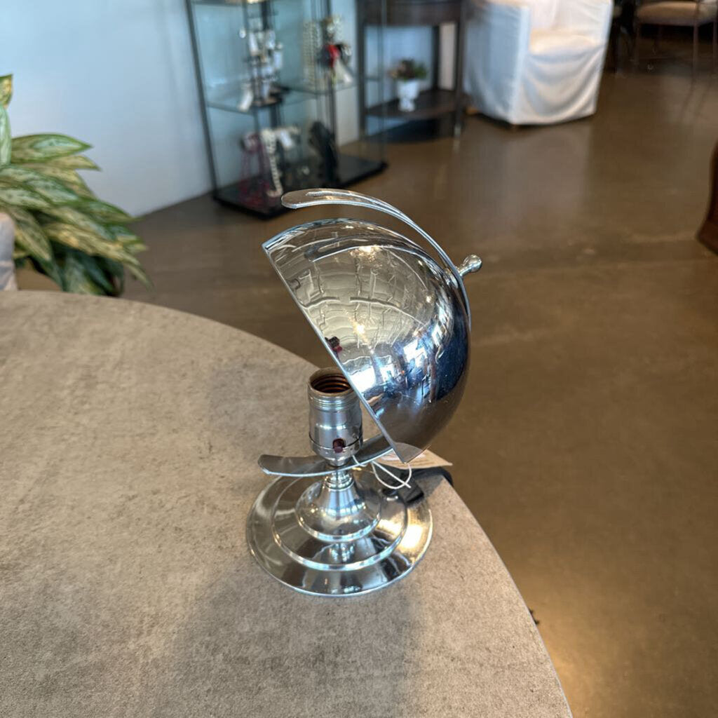American Art Deco Machine Age Table Desk Lamp- 6.5X10H