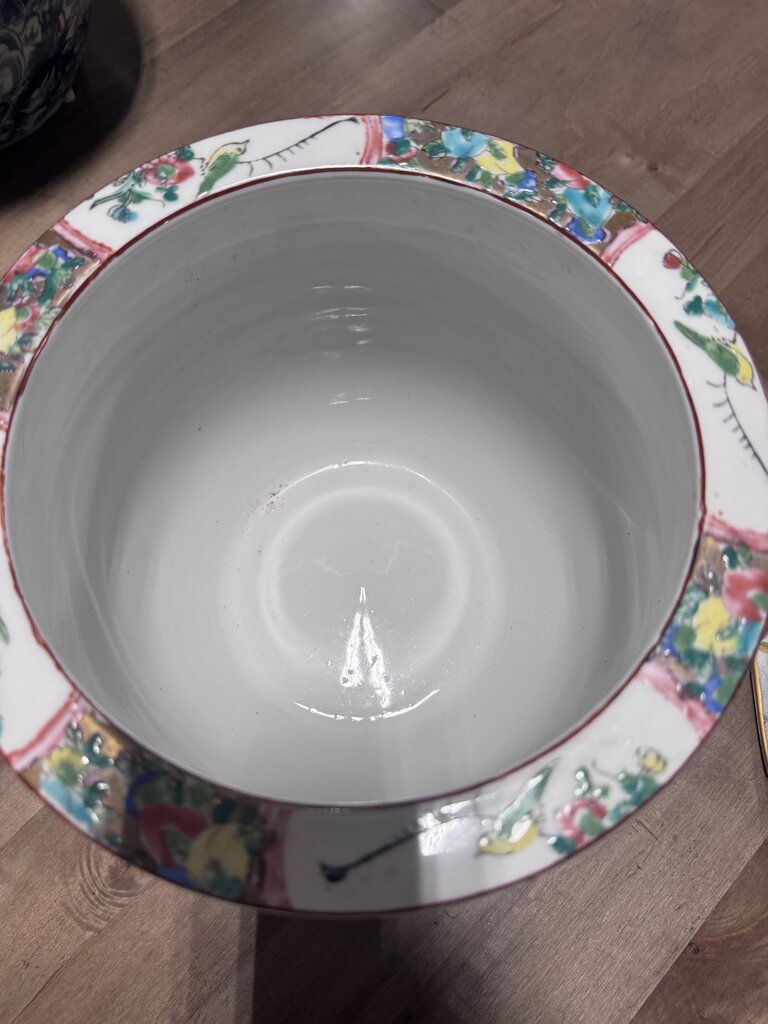 Chinese Porcelain Pot- 8.5X6H