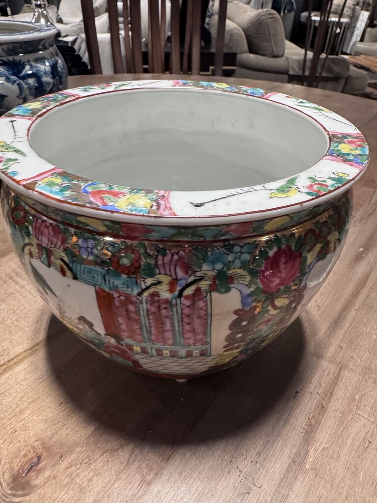 Chinese Porcelain Pot- 8.5X6H