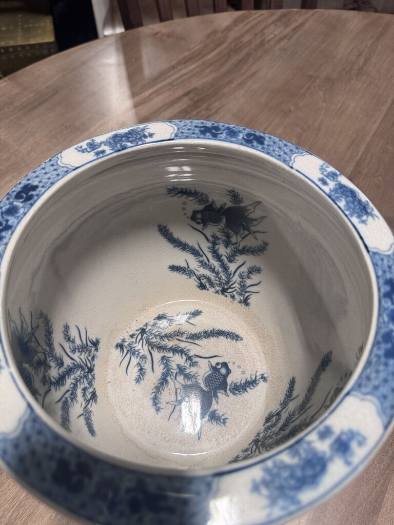 Vintage Blue & Cream Chinoiserie Pot- 8.5X6.5