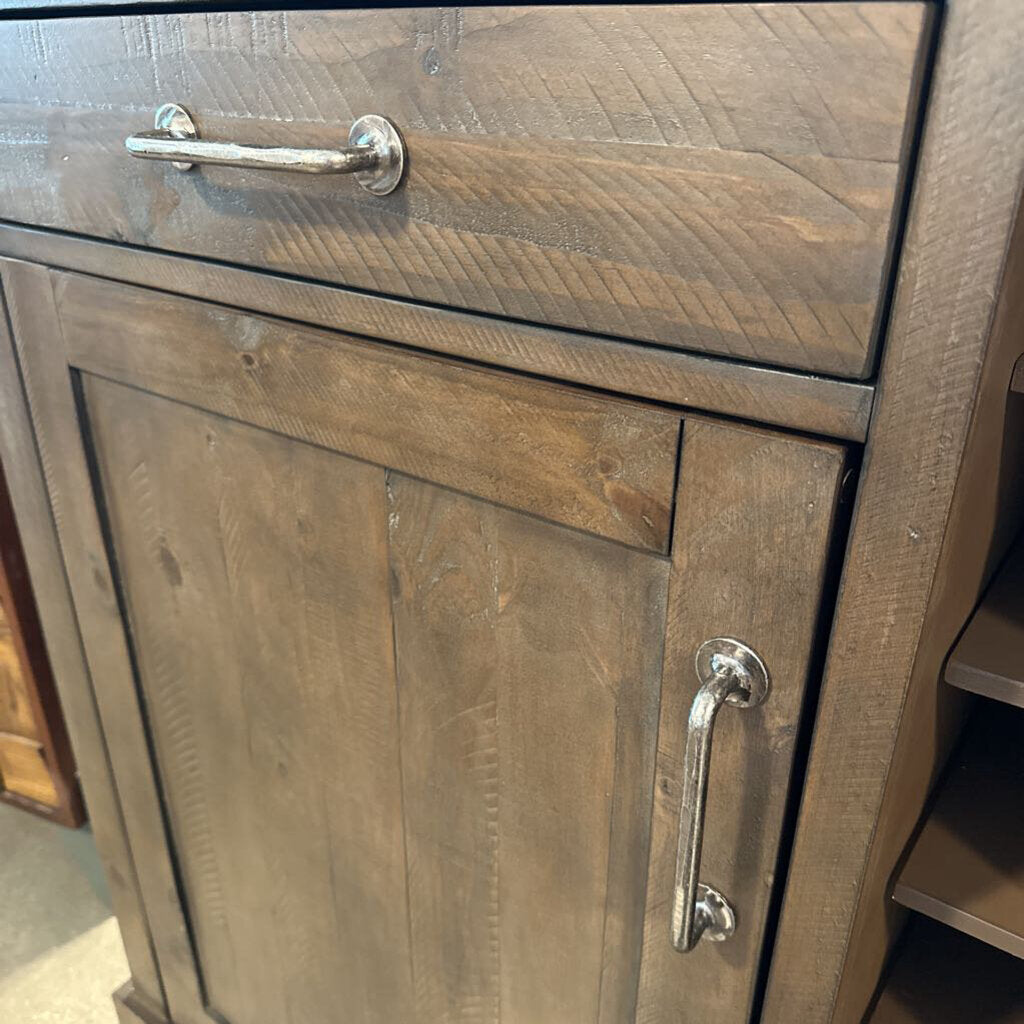 Yosemite Solid Wood Wine Bar - 47X18X42H