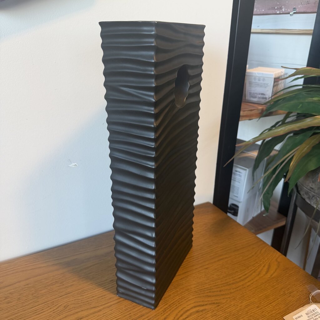 Large Black Wavy Keyhole Vase - 8X3.5X19H