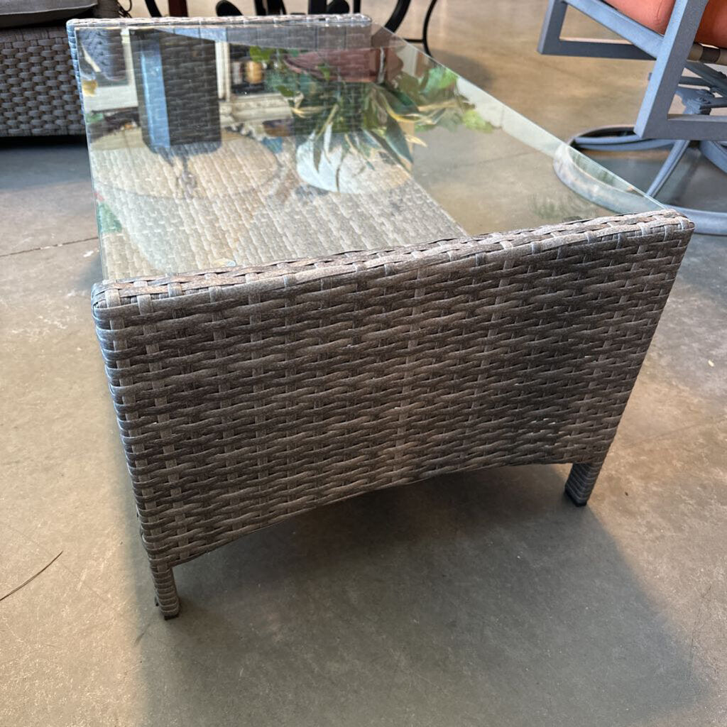 Brown Wicker Outdoor Coffee Table - 36X21X16H