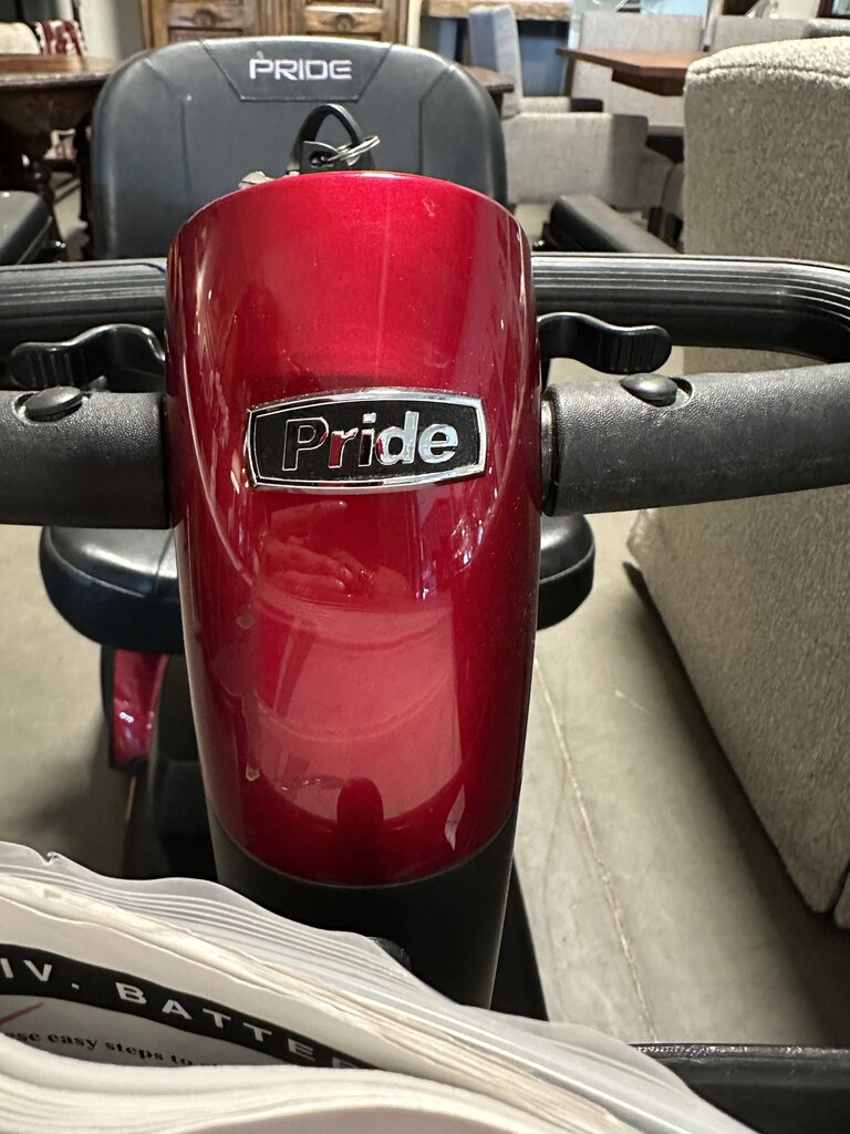 Pride Go-Go Elite Traveller Plus Mobility Scooter 3 Wheel
