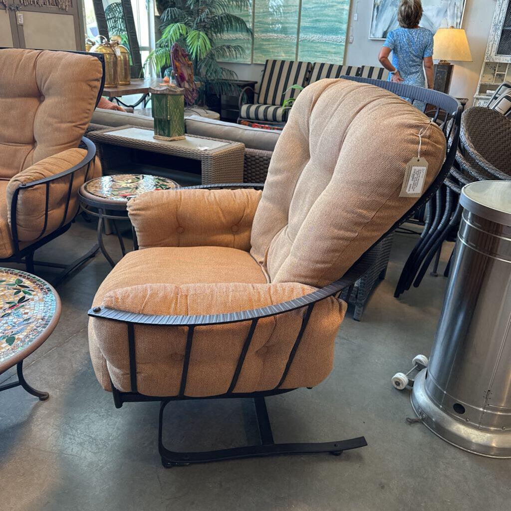 O.W.Lee Monterra Spring Base Club Chair - Pair - 42.5X39X44H
