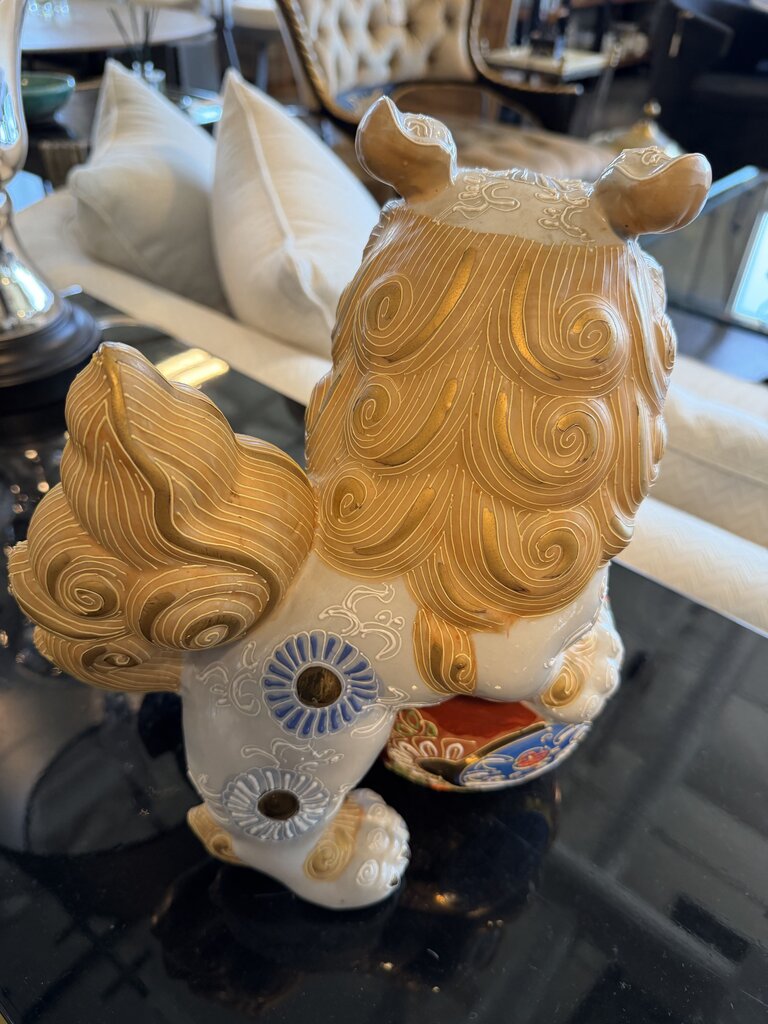 Japan Kutani Porcelain figurine Shisa Guardian Lion Foo Dog-