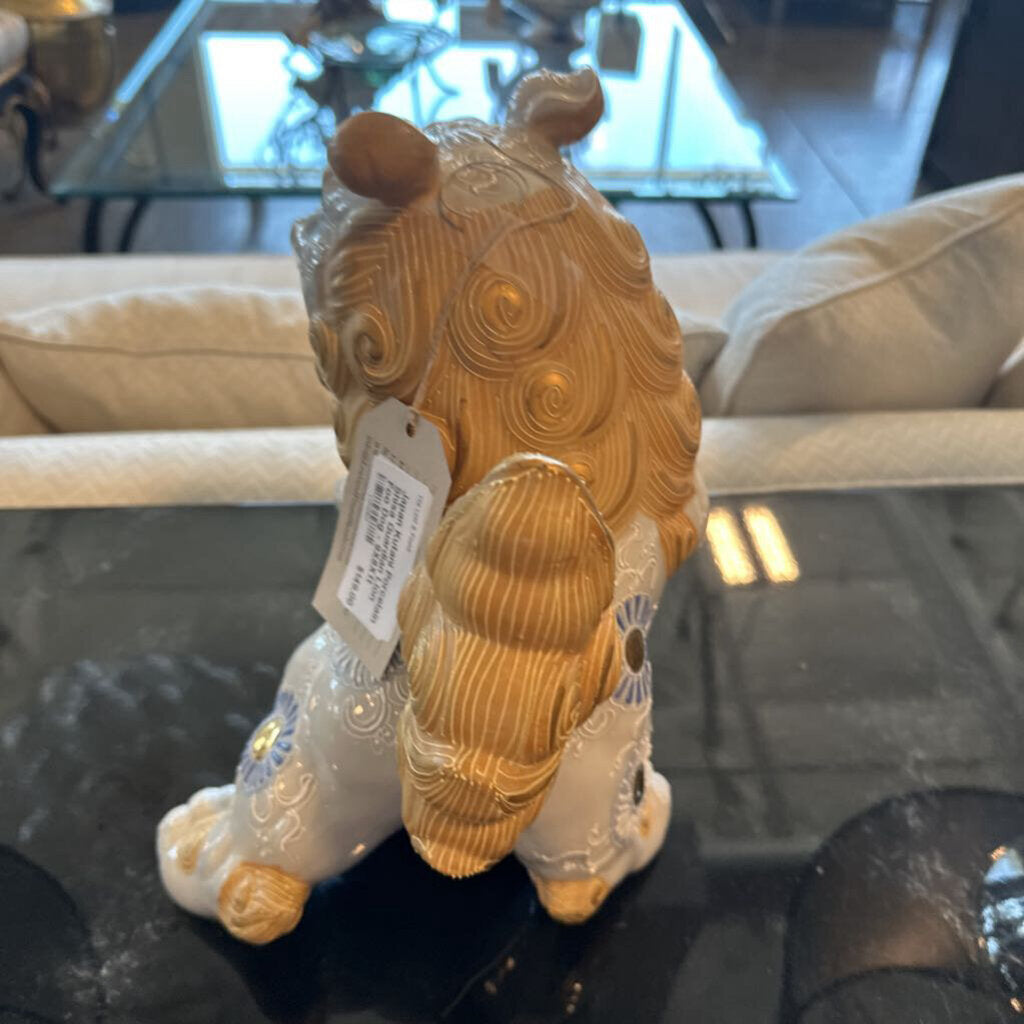 Japan Kutani Porcelain Shisa Guardian Lion Foo Dog - 9X8X11