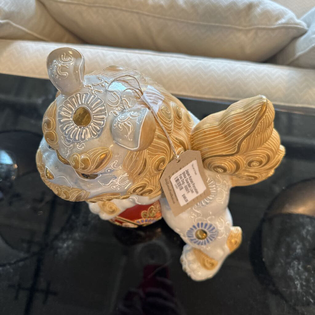 Japan Kutani Porcelain Shisa Guardian Lion Foo Dog - 9X8X11