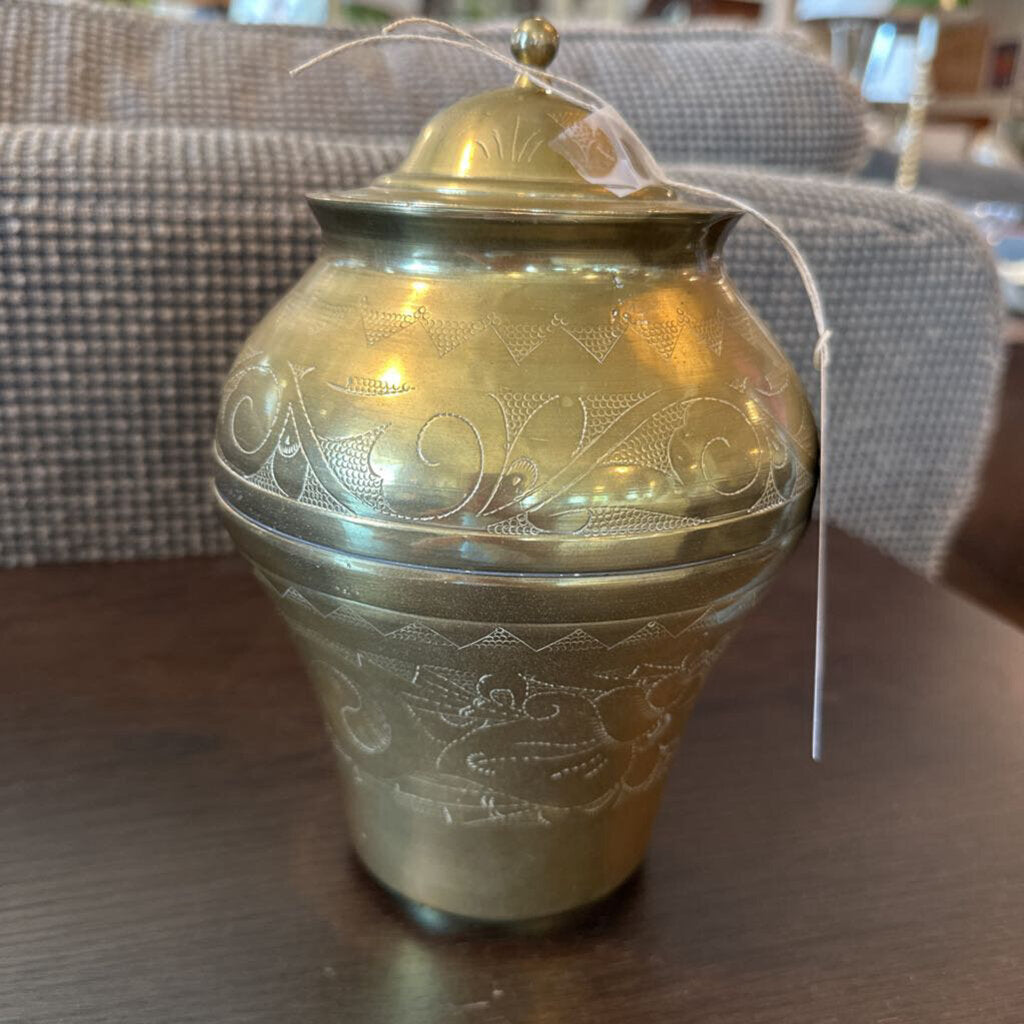 Brass Etched Urn W/ Lid- 5X6X8