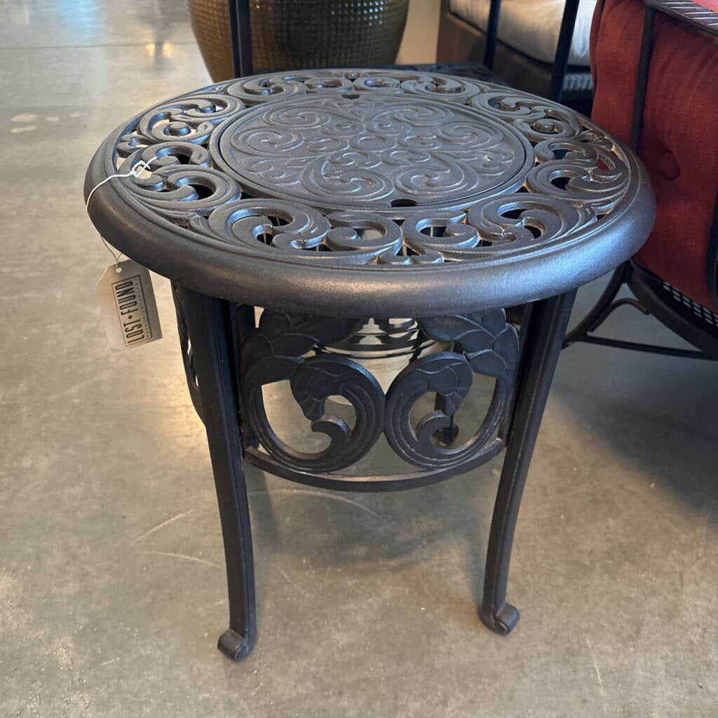 Hanamint Round Chateau Ice Bucket Side Table - 19.5X22