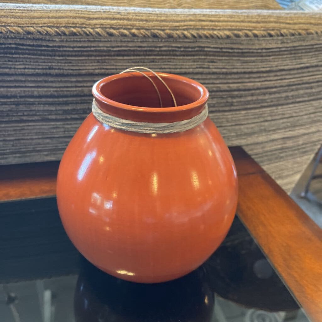 Southwest Pottery W/ Feathers Signed 737 - 6X7H