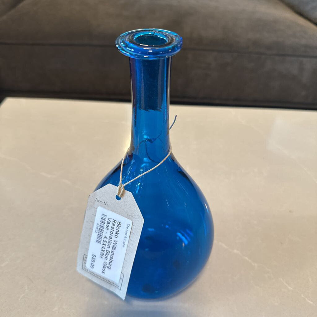 Blenko Williamsburg Restoration Blue Glass Vase - 4.5X4X9H