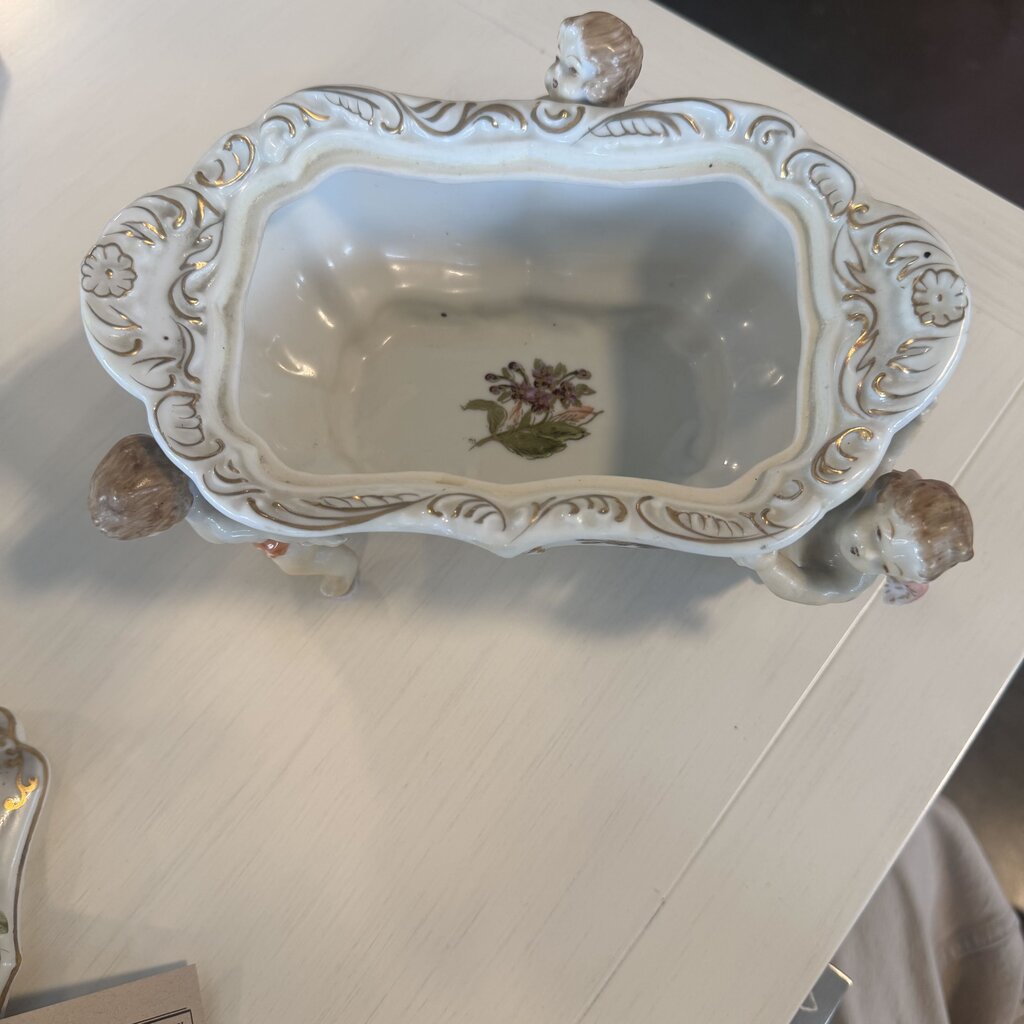 Angel Porcelain Compote - 9X6.5X6H