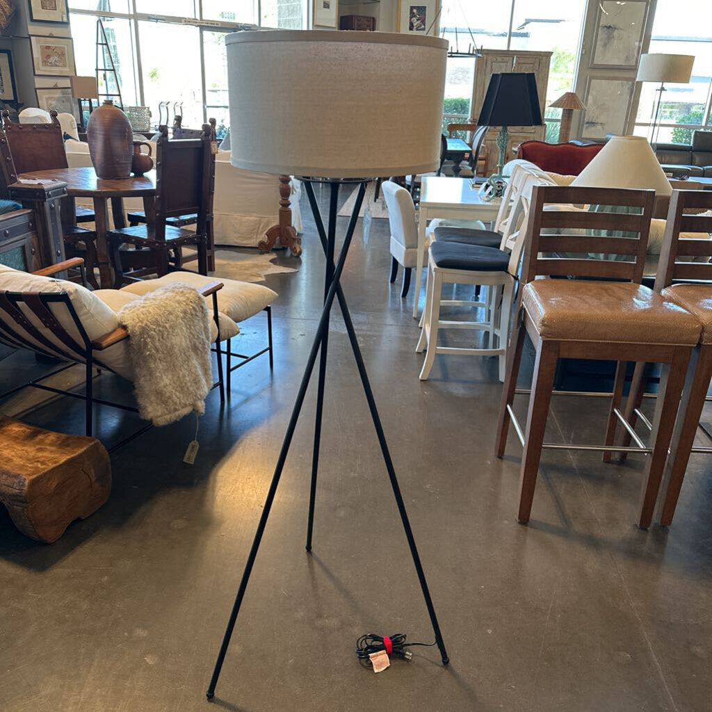 Black Tripod Floor Lamp W/ Cream Shade - 17X59