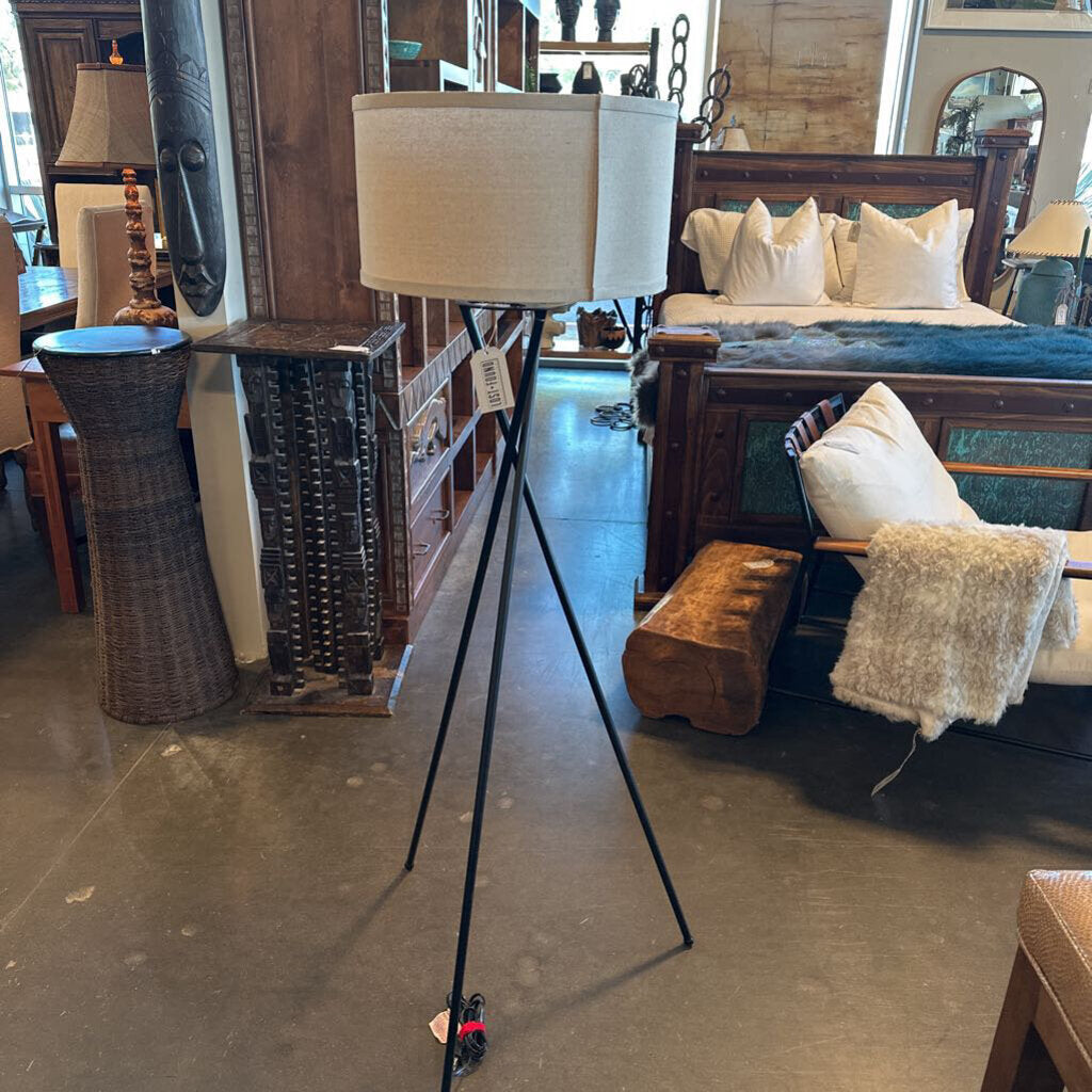 Black Tripod Floor Lamp W/ Cream Shade - 17X59