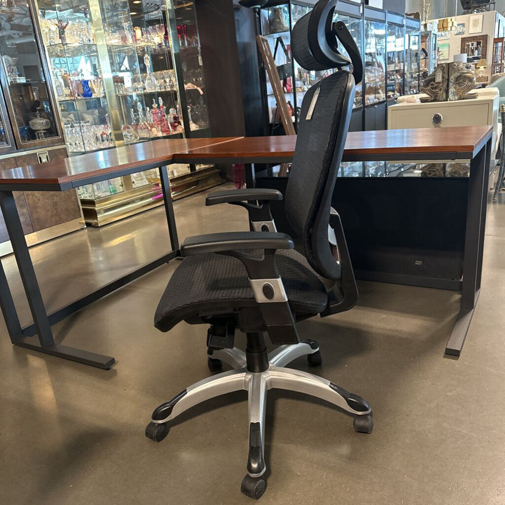Staples Union & Scale Flexit Hyken Chair - 27X23.5X47.5H