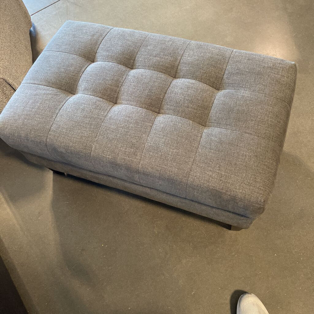 Square Grey Tuffed Ottoman - 39X24X18H