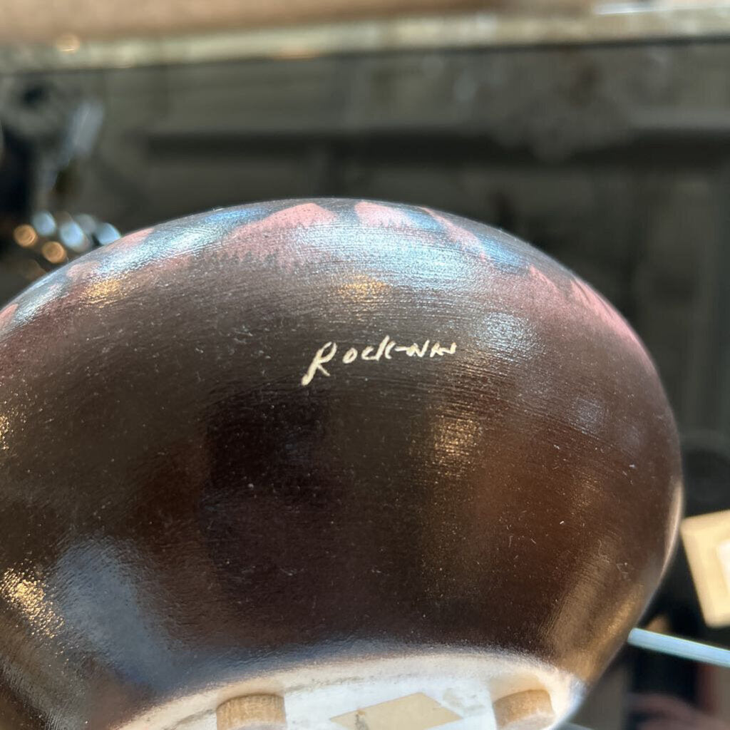 Hozoni Pottery Vase Signed By Rock - 6X5H