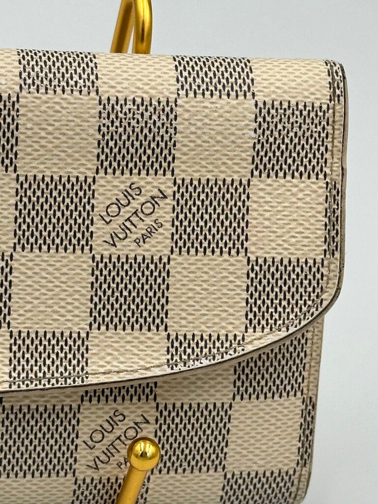 Louis Vuitton Emilie wallet in Damier Azur canvas