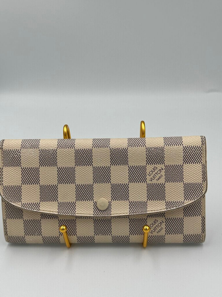 Louis Vuitton Emilie wallet in Damier Azur canvas