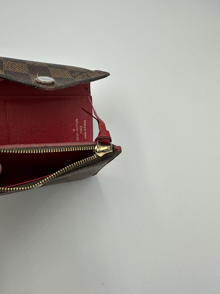 Louis Vuitton Victorine Wallet in Damier Ebene