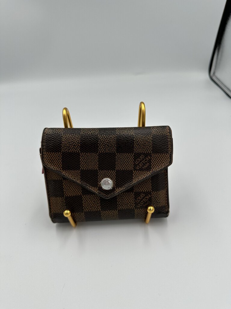 Louis Vuitton Victorine Wallet in Damier Ebene