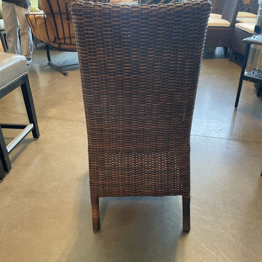 Pottery Barn Torrey Dining Chairs - Set of 6 - 20X22X39.5H
