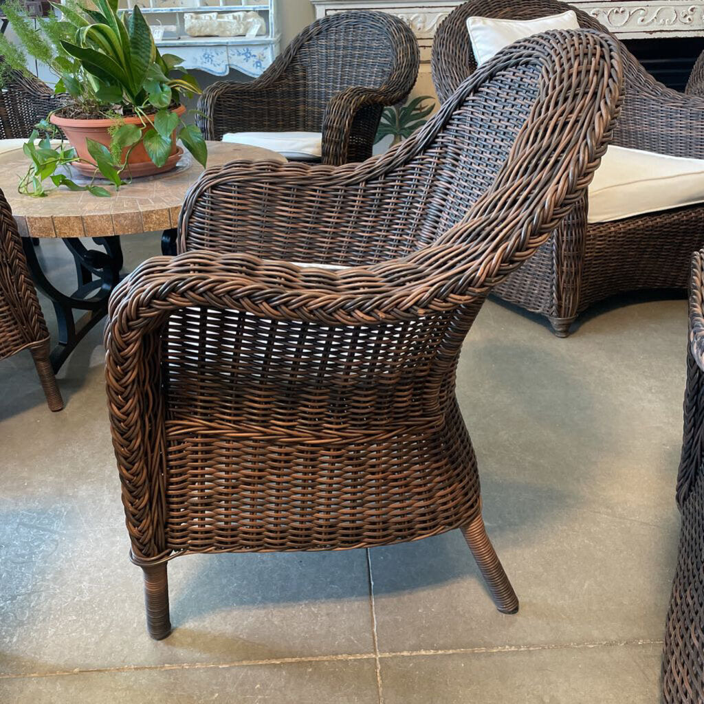 Pottery Barn Torrey Roll Arm Chair - Set of 4 - 27X24X34H