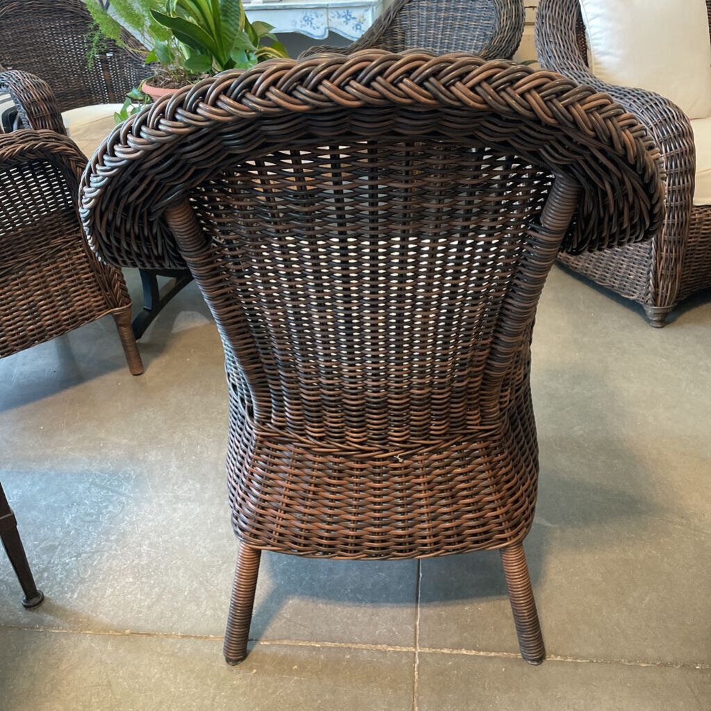 Pottery Barn Torrey Roll Arm Chair - Set of 4 - 27X24X34H