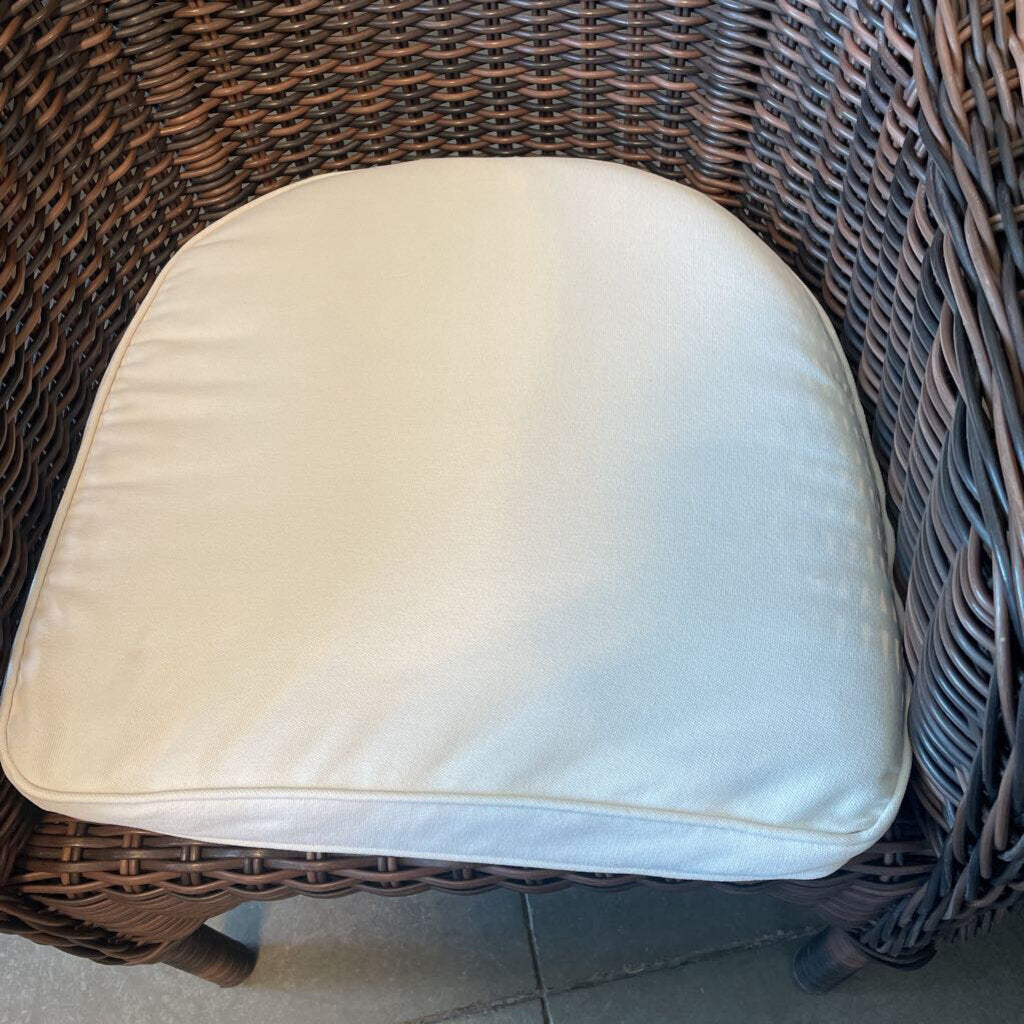 Pottery Barn Torrey Roll Arm Chair - Set of 4 - 27X24X34H