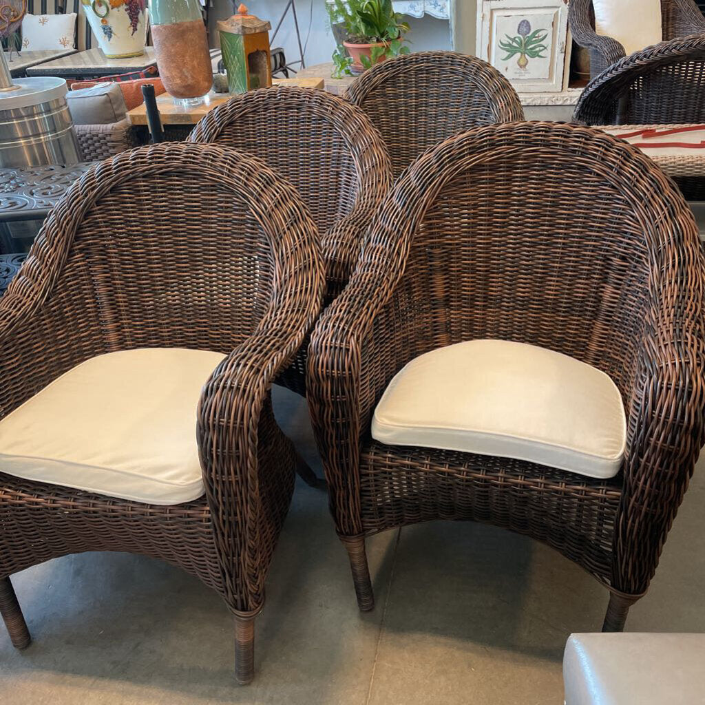 Pottery Barn Torrey Roll Arm Chair - Set of 4 - 27X24X34H