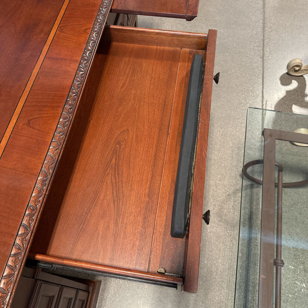 Hekman Executive Desk - 72X24X31H