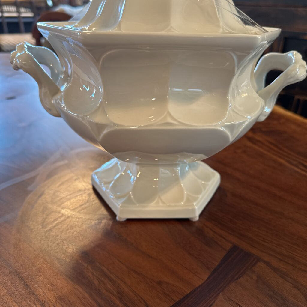 19th Century English Ironstone Serving Tureen W/ Ladel - 12X8X10H