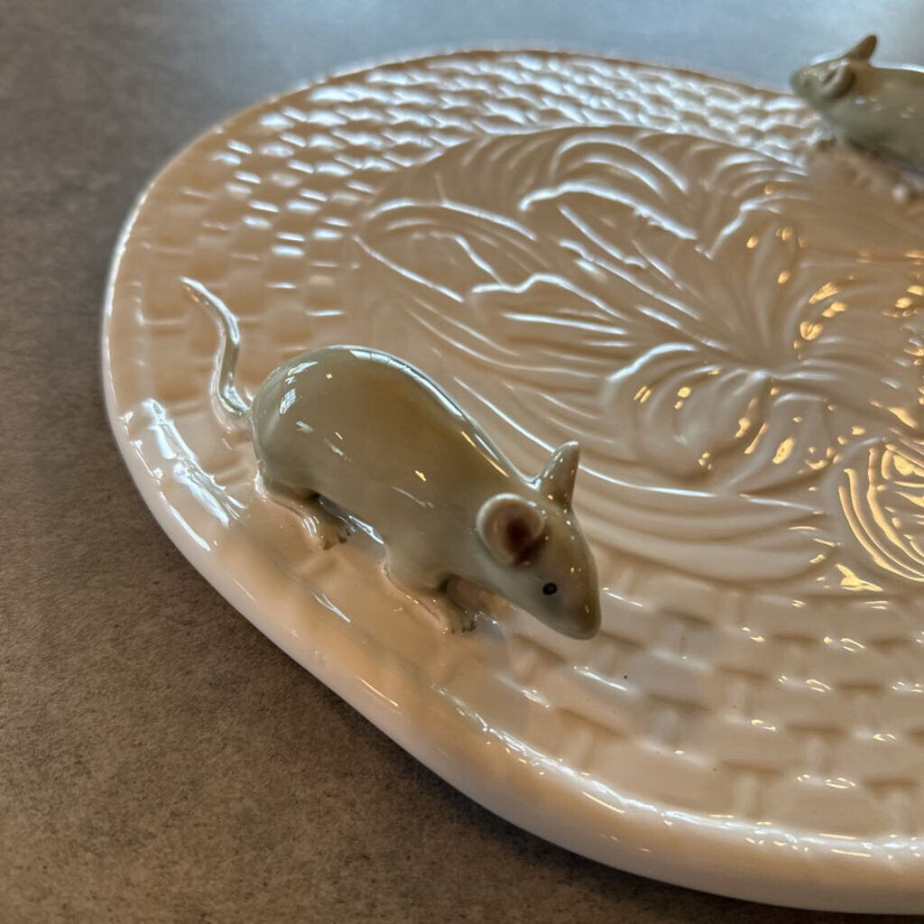Bordallo Pinheiro Portugal Round Cheese Tray W/ Mice- 12.5X2H