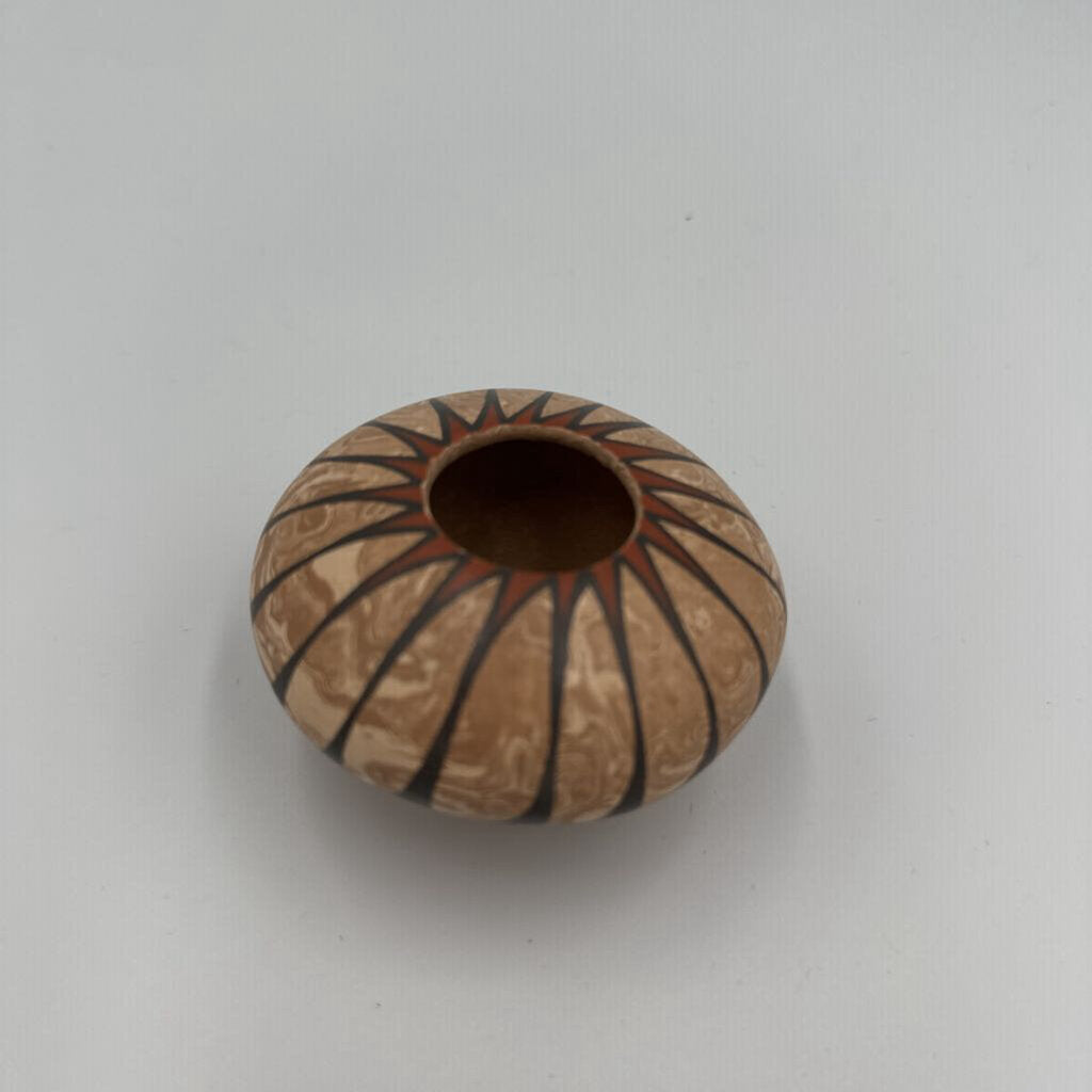 Mata Ortiz Pottery Vase- 3X1.5H
