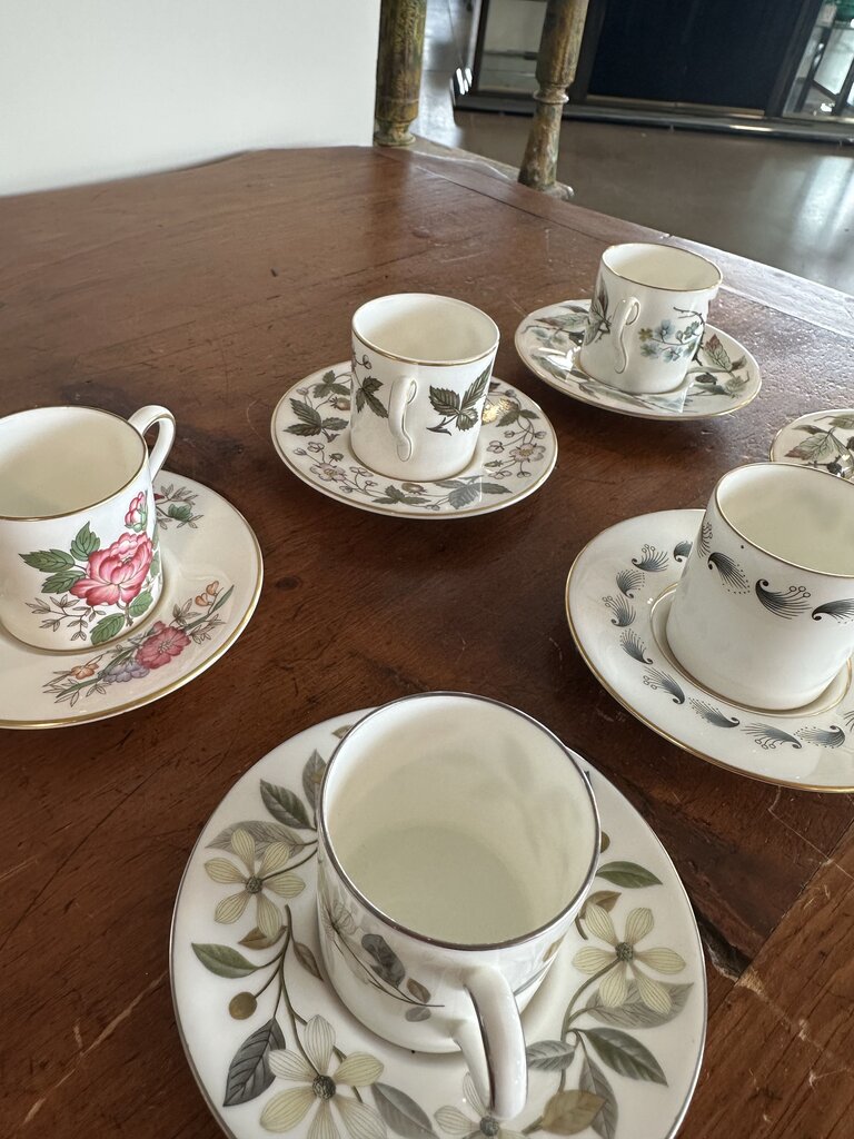 Wedgwood Cup & Saucer- Set Of 6