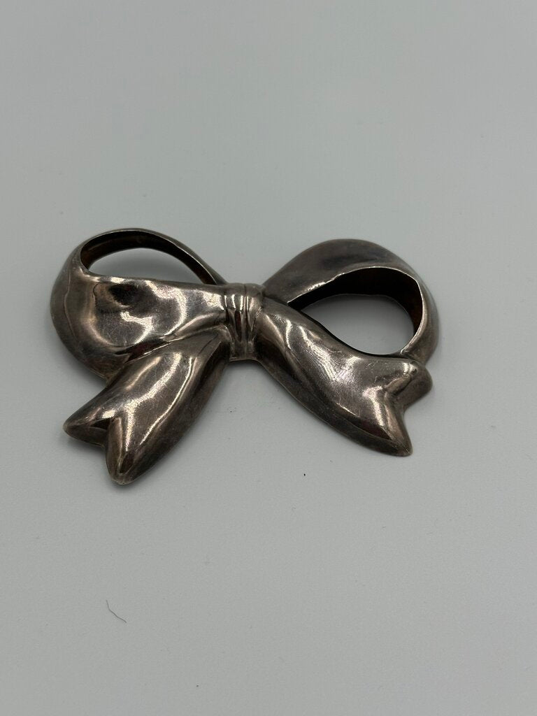 Vintage Taxco Sterling Silver Sculptural Puffy Bow Brooch Pin