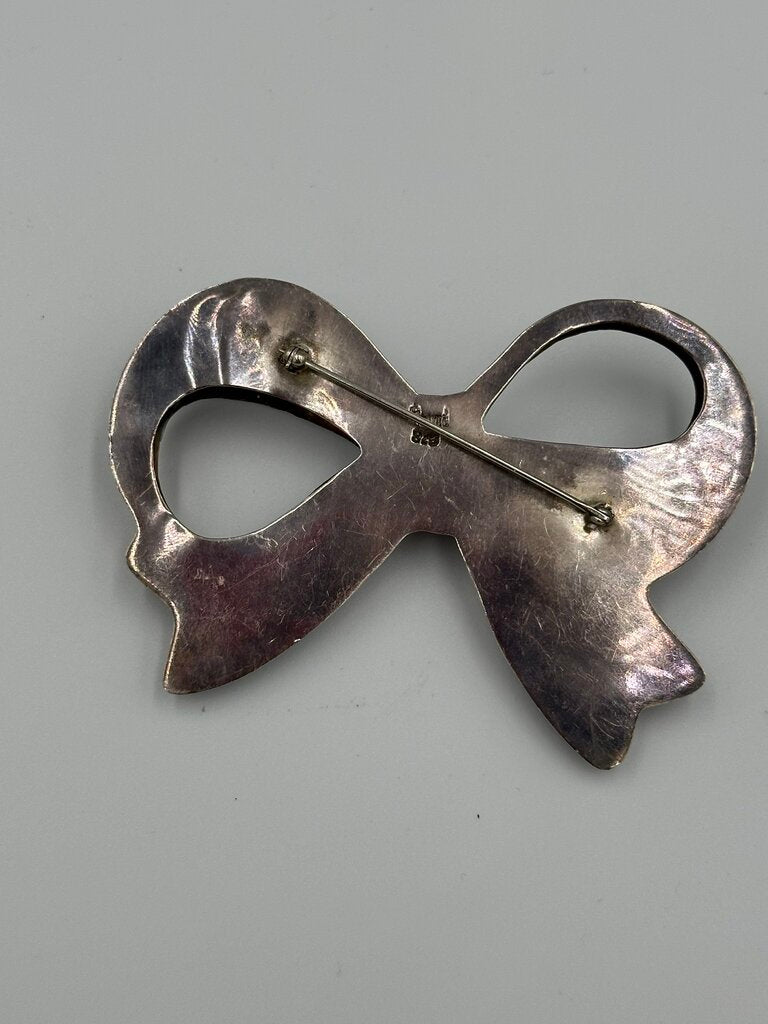 Vintage Taxco Sterling Silver Sculptural Puffy Bow Brooch Pin