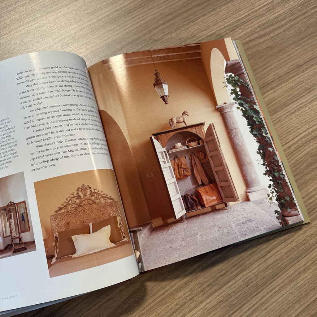Casa Mexicana Style Book - 9.5X1X11