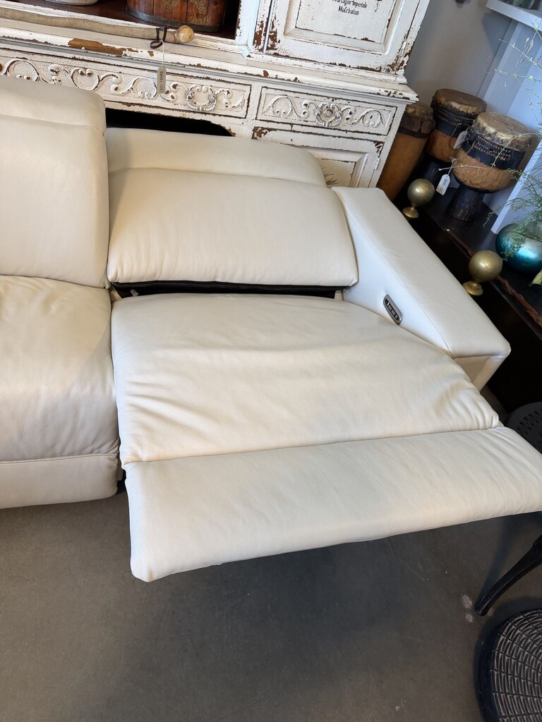 La-Z-Boy Cream Leather Reclining Sofa W/ Headrest- 85X38X32H